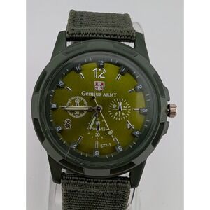 Gemius Army Watch Men 39mm Plastic Case Green Nylon Band- New Battery